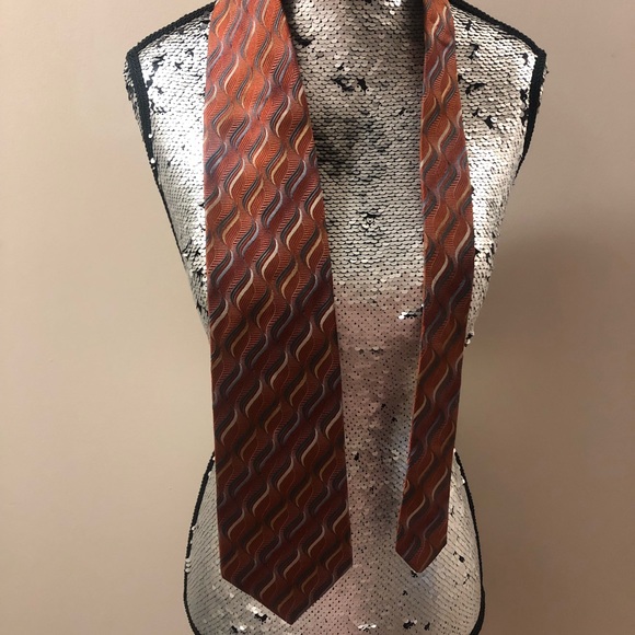 SERICA 💯 % Silk Tie (Authentic) - Picture 7 of 7